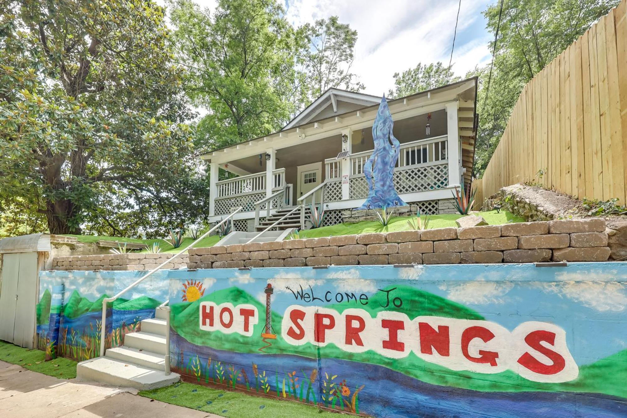Hot Springs Home With Yard, Walk To Bathhouse Row! Exterior foto